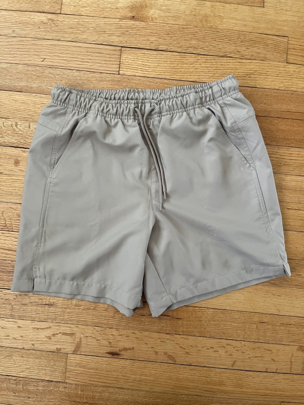 DSG Men's Light Gray Hybrid Shorts
